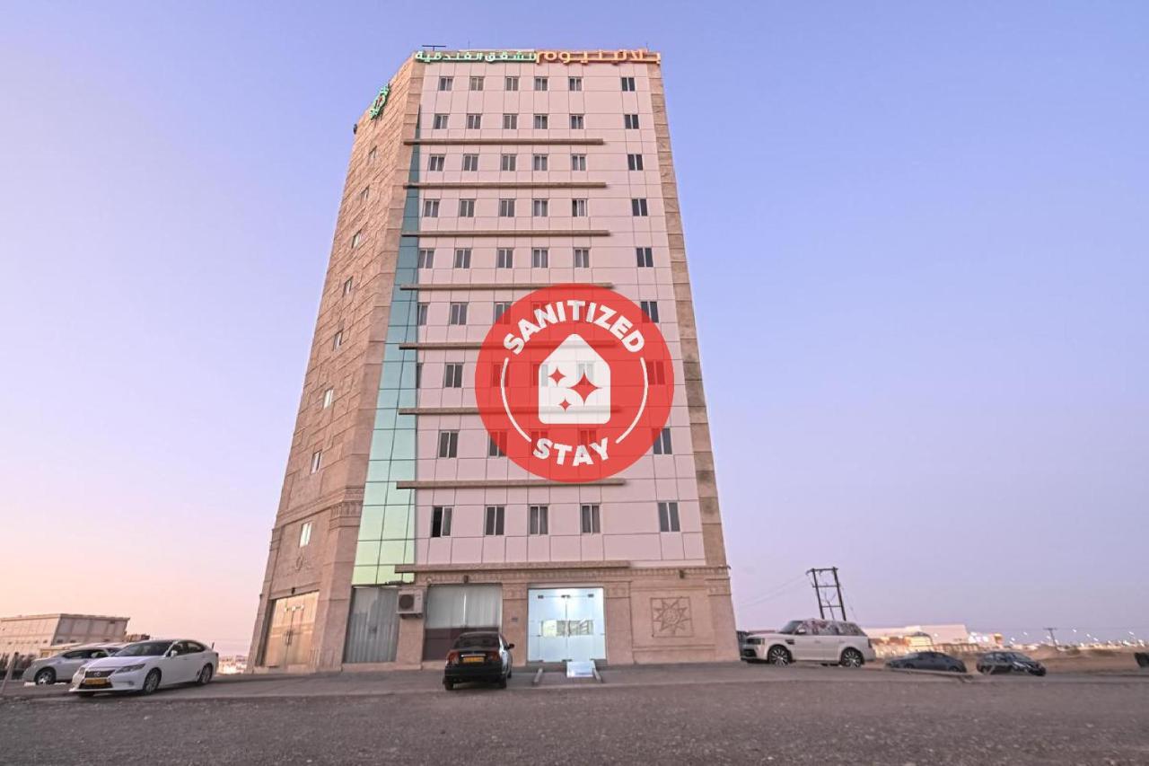 Platinium Hotel Apartments Seeb Esterno foto